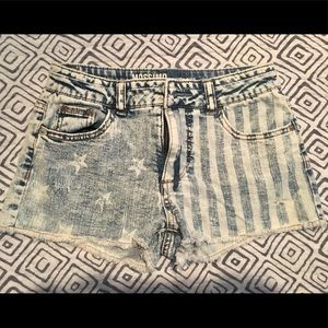 Mossimo American flag shorts